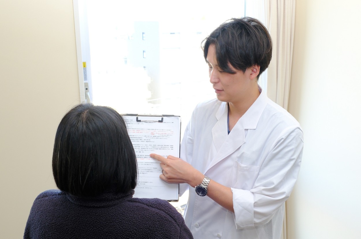 病棟業務（薬剤管理指導業務および病棟薬剤師業務）